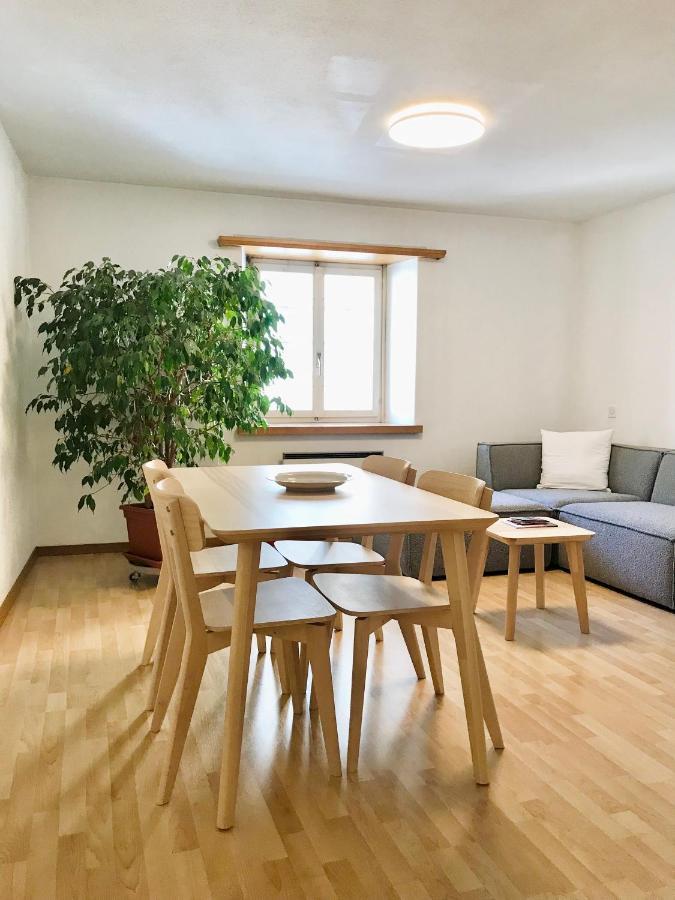 Centrally Located Apartment In Poschiavo Ngoại thất bức ảnh